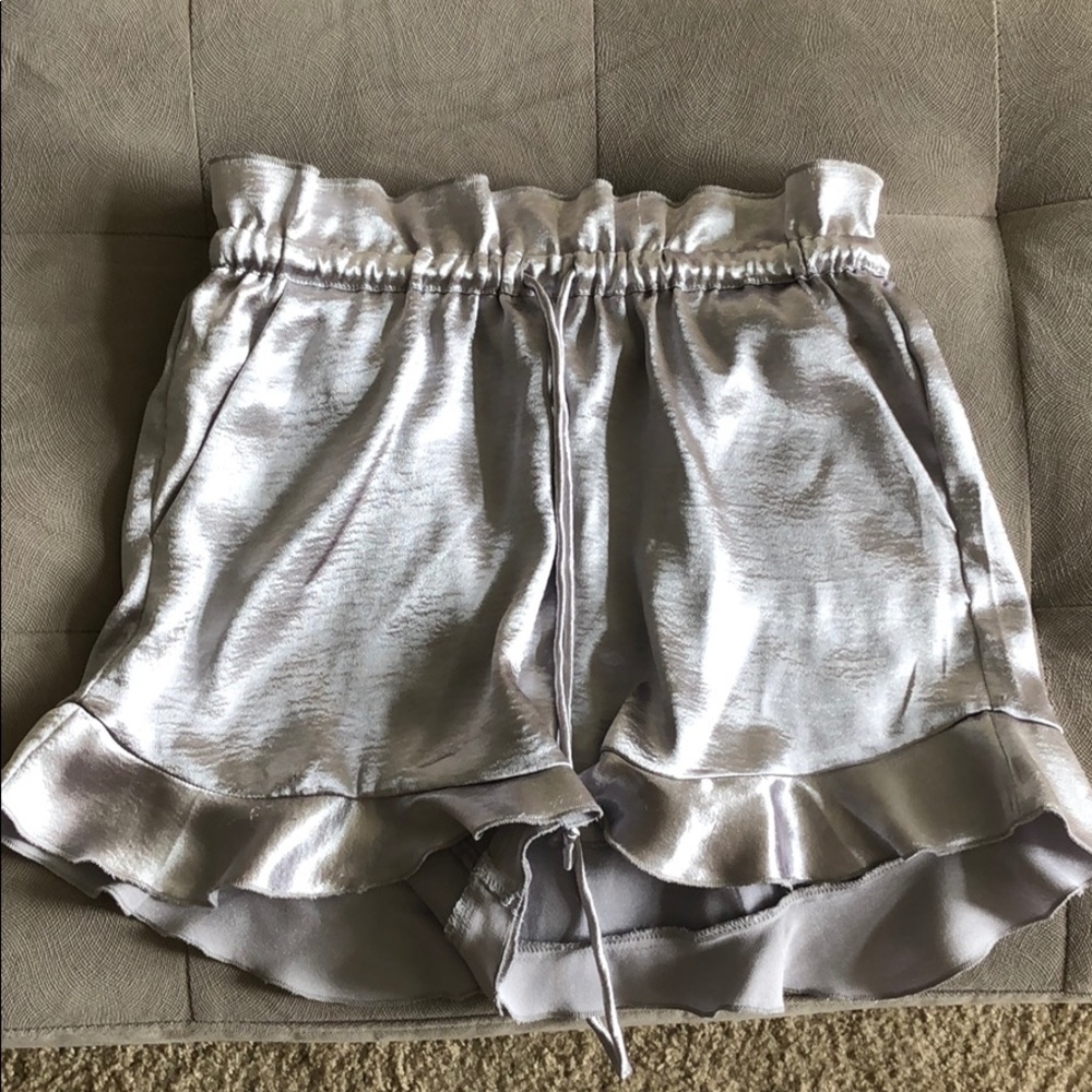 Mango shorts - Picture 1 of 3